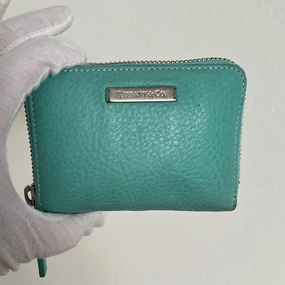 TIFFANY & Co. blue zip around wallet Italy